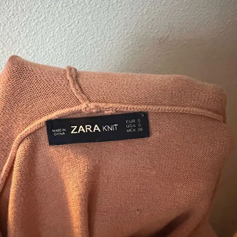 Zara knit pink pearl hoodie crop sweater S - Picture 5 of 5